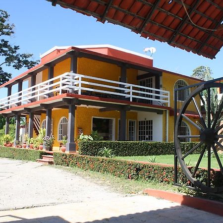 Villas Paraiso Palenque Exterior photo